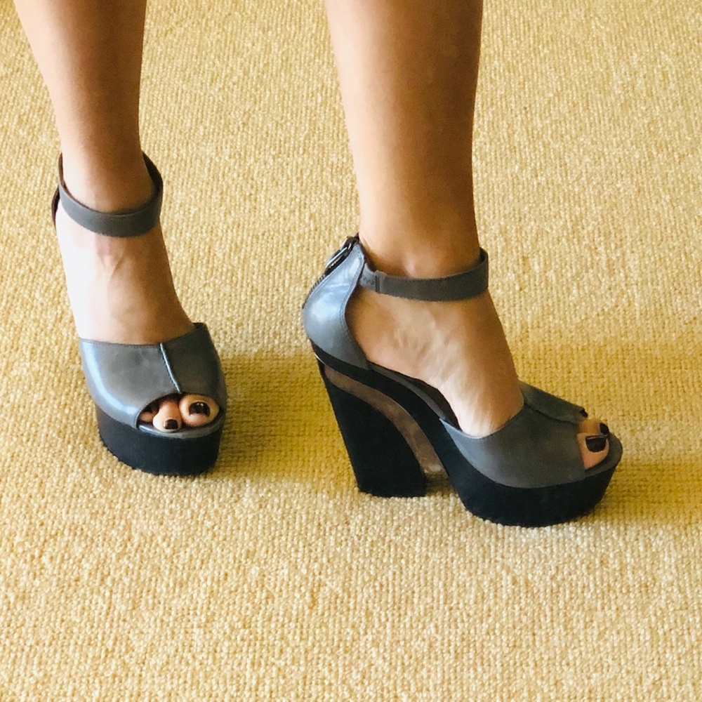 Grey Vince Camuto Vintage Platform heels